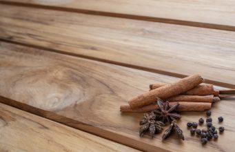 AYURVEDA: A BRIEF INTRODUCTION AND GUIDE